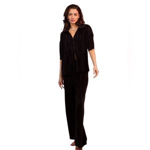 #29 Black Pleated Woven Top & Pant Set Size Small